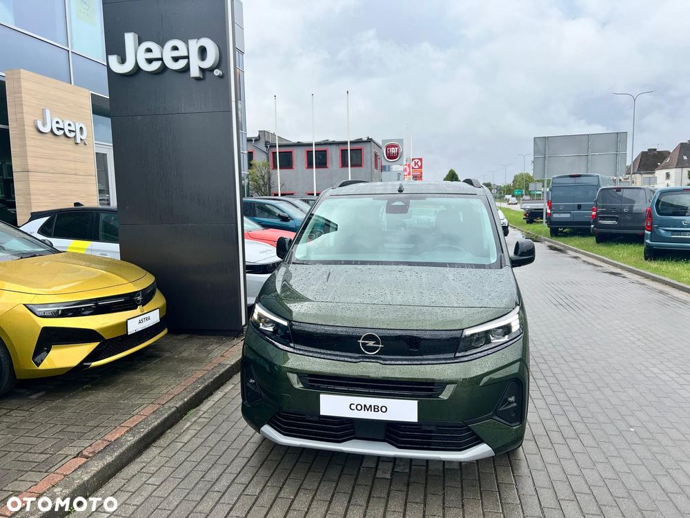 Opel Combo XL 1.5 BlueHDi S&S GS EAT8 - 2