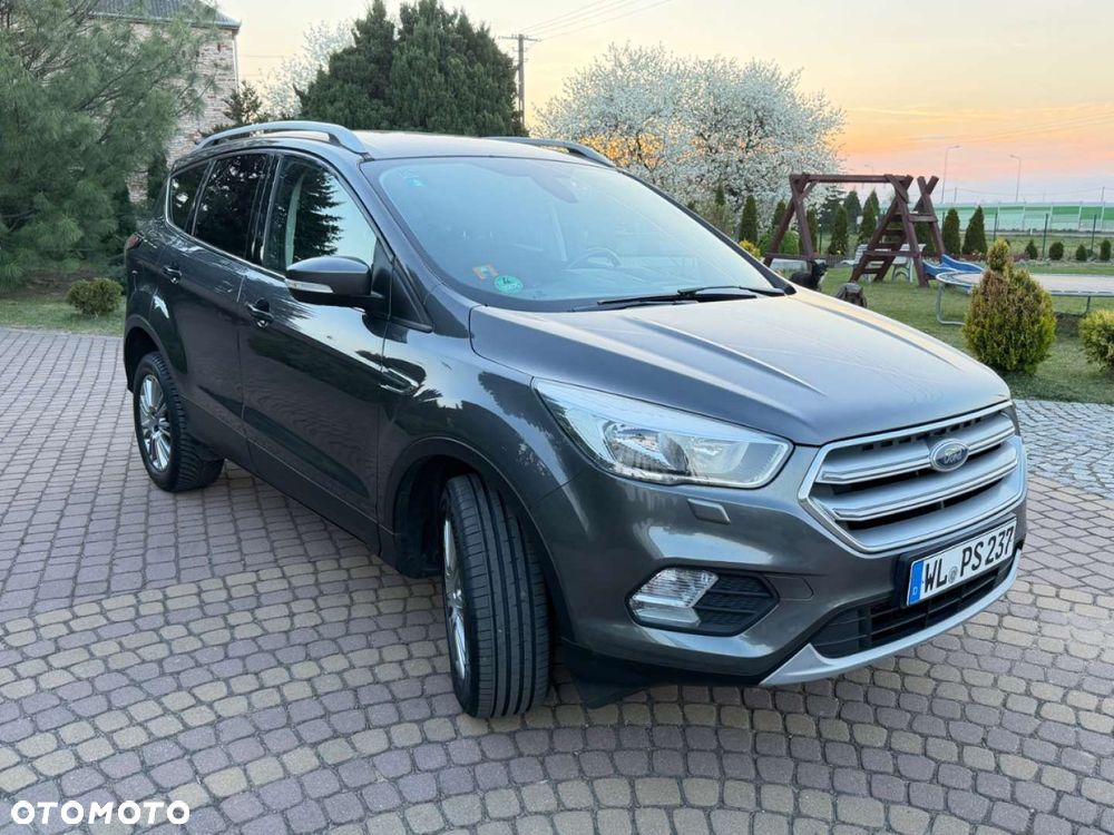 Ford Kuga - 32