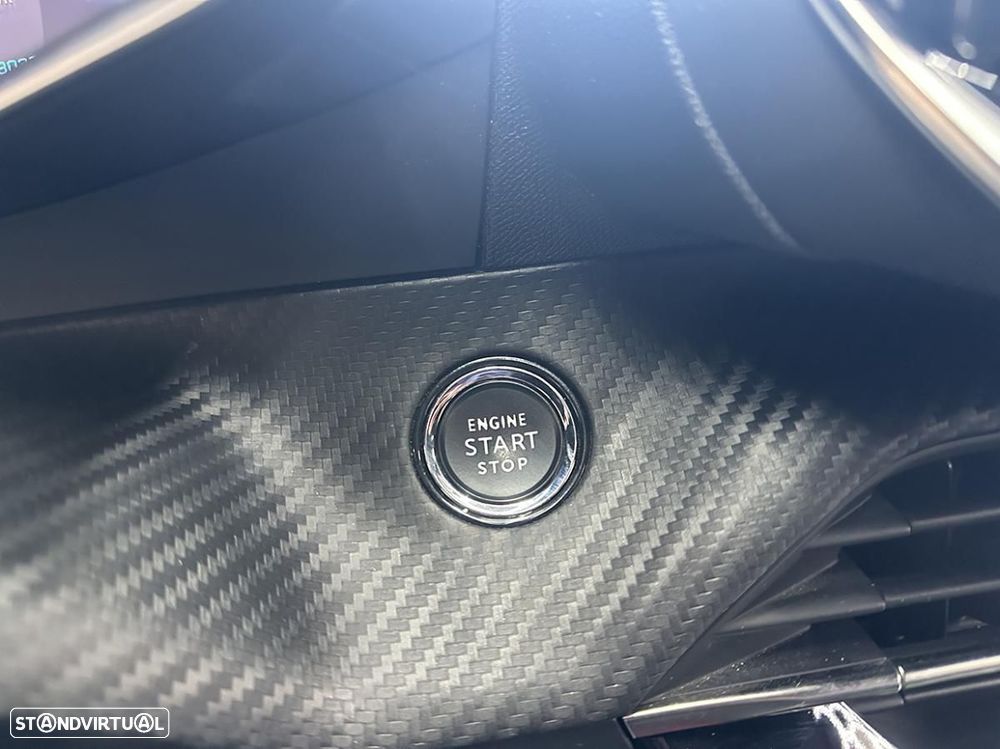 Peugeot e-2008 50 kWh GT Pack - 22