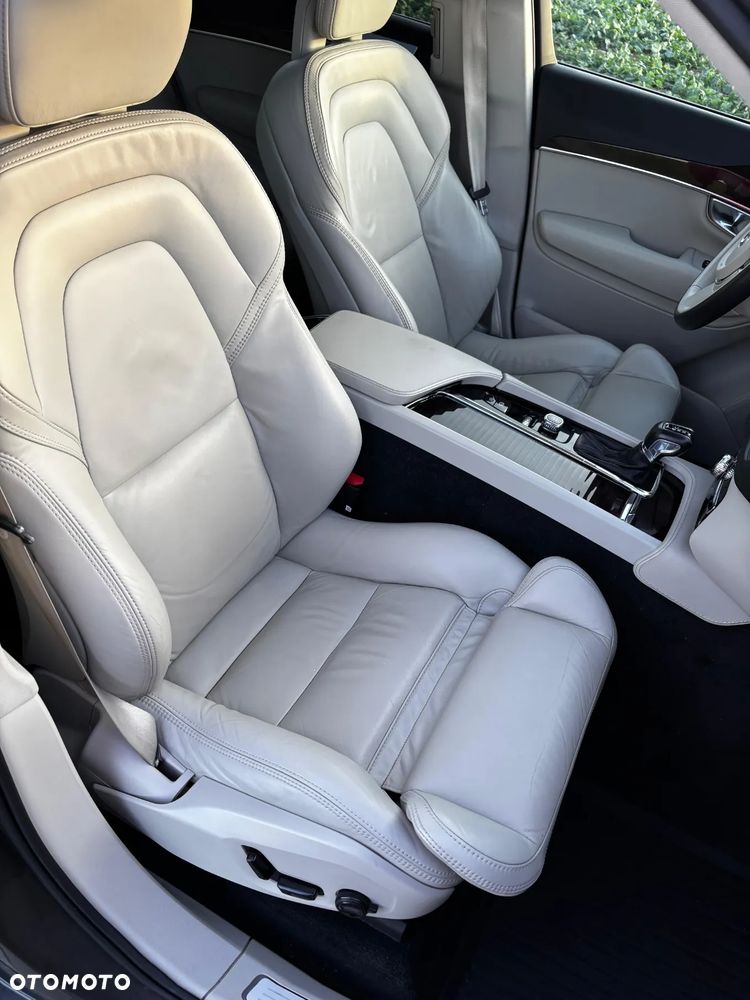 Volvo XC 90 T6 AWD Momentum 7os - 15