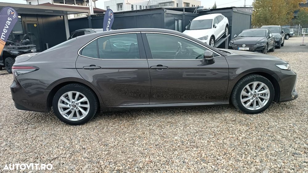 Toyota Camry 2.5 Hybrid Exclusive - 4