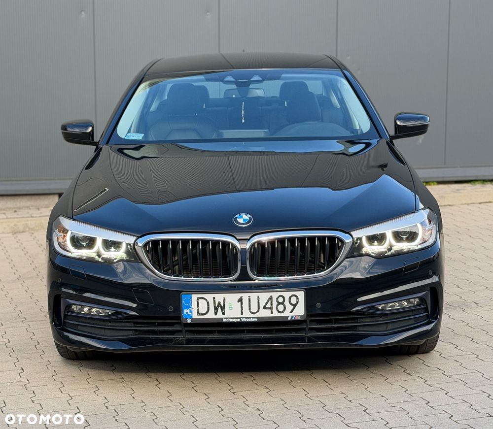 BMW 5 Series 2017 photo 2