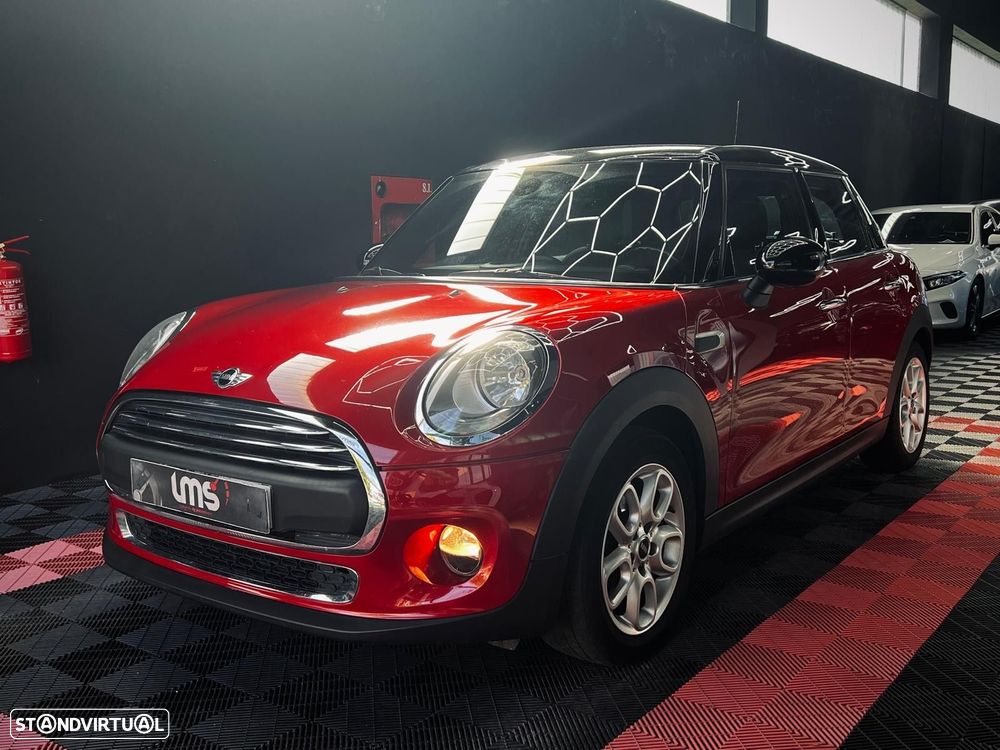 MINI 5 Portas One D - 4
