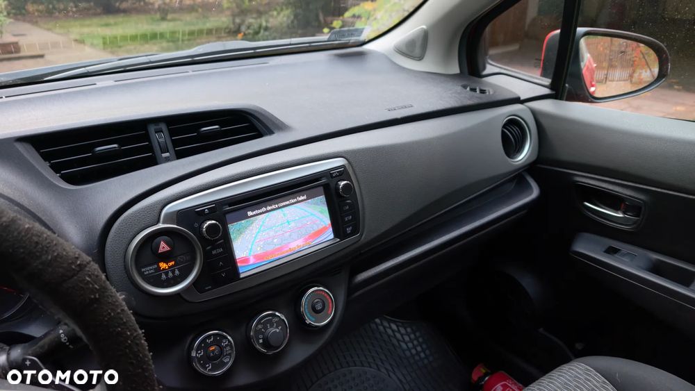 Toyota Yaris - 24