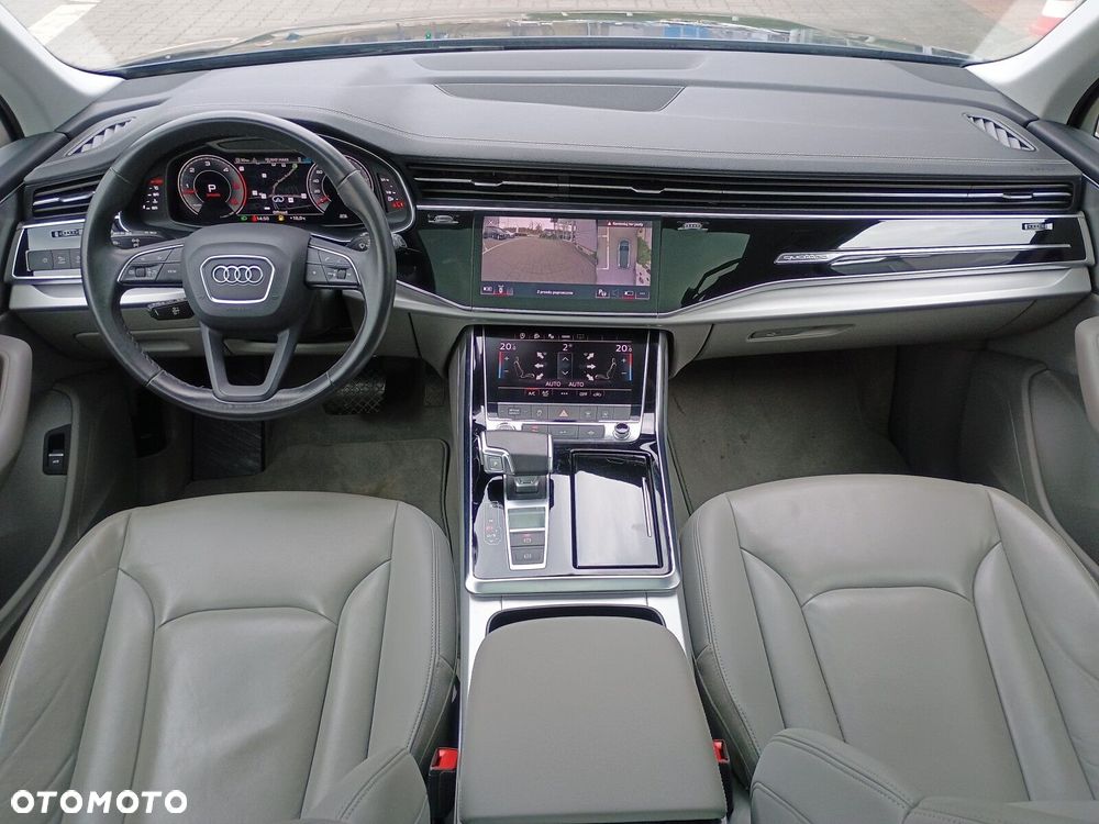 Audi Q7 - 16