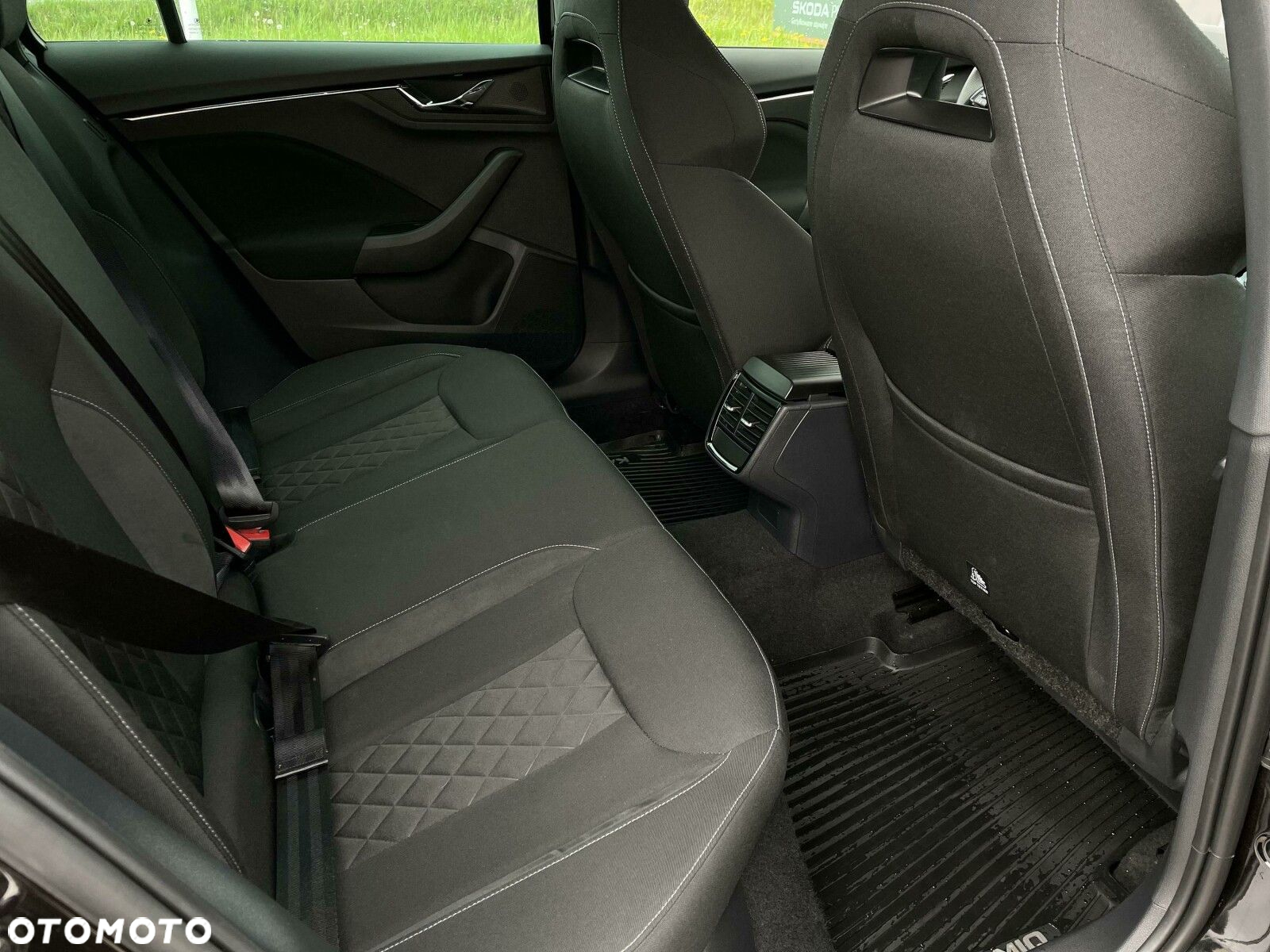 Skoda Kamiq 1.5 TSI Style DSG - 8