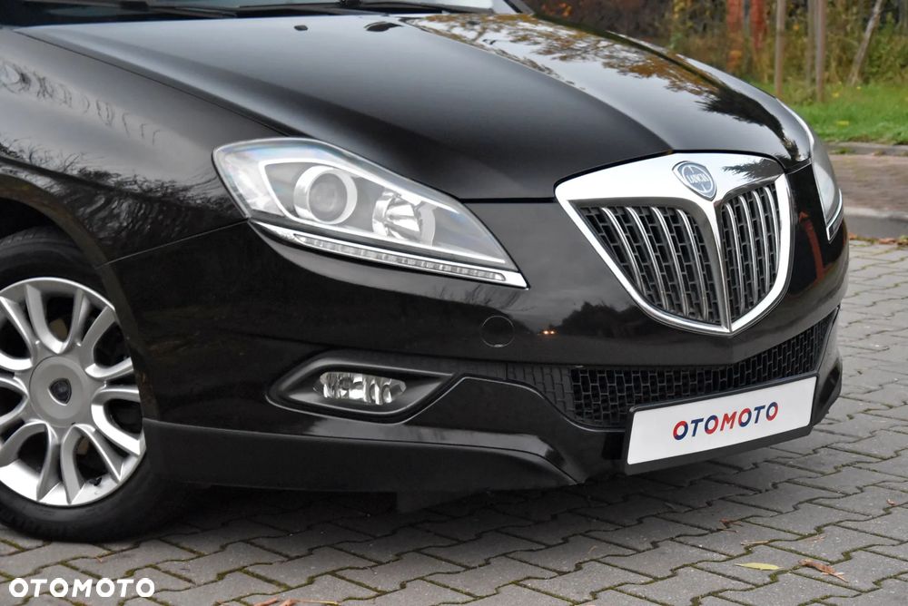 Lancia Delta 1.4 TurboJet 16v Gold - 16