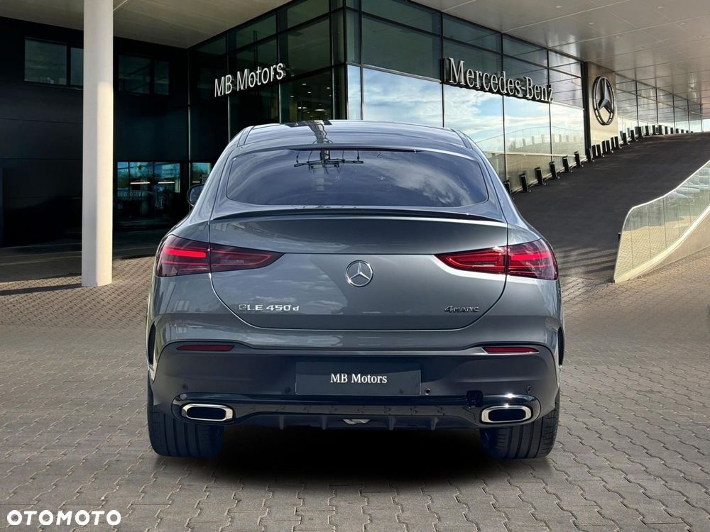 Mercedes-Benz GLE - 10