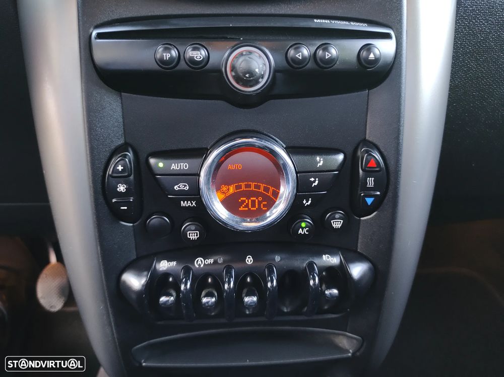 MINI Countryman Cooper D - 17
