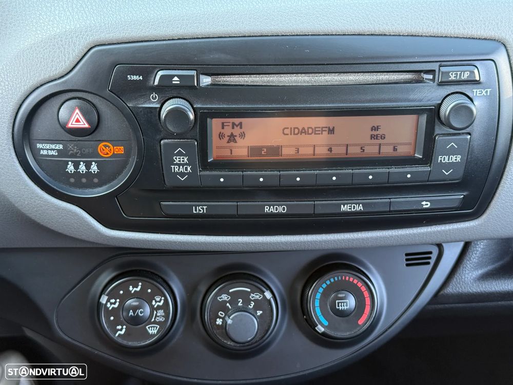 Toyota Yaris 1.0 VVT-i - 34