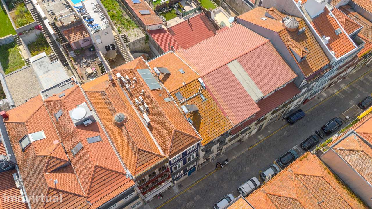 Loja Renovada no Coração do Porto - Cedofeita - Grande imagem: 3/20