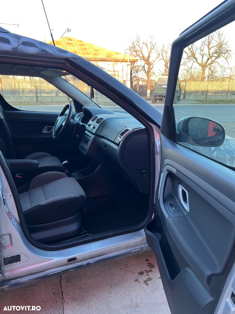 Skoda Roomster 1.4 16V - 8