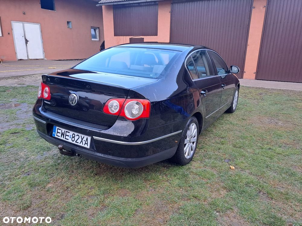 Volkswagen Passat 2.0 TDI Highline - 4