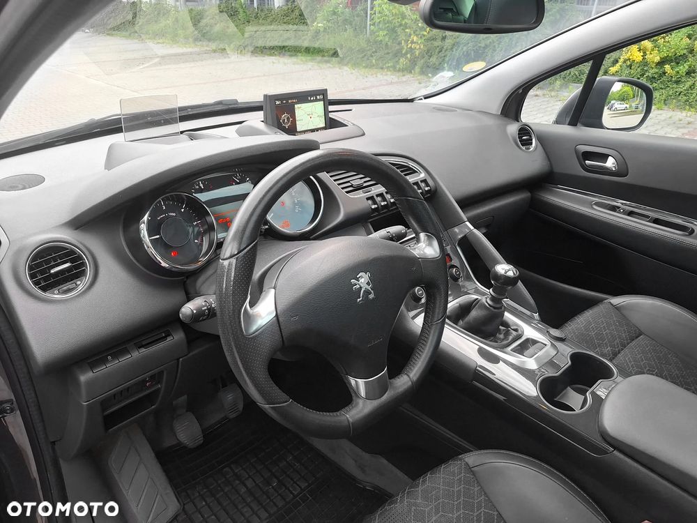 Peugeot 3008 HDi 115 Allure - 13