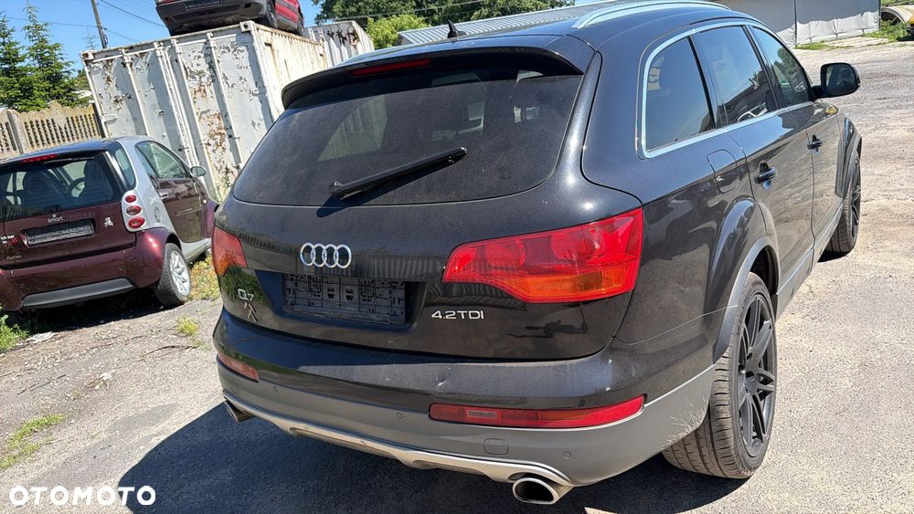 Audi Q7 - 32