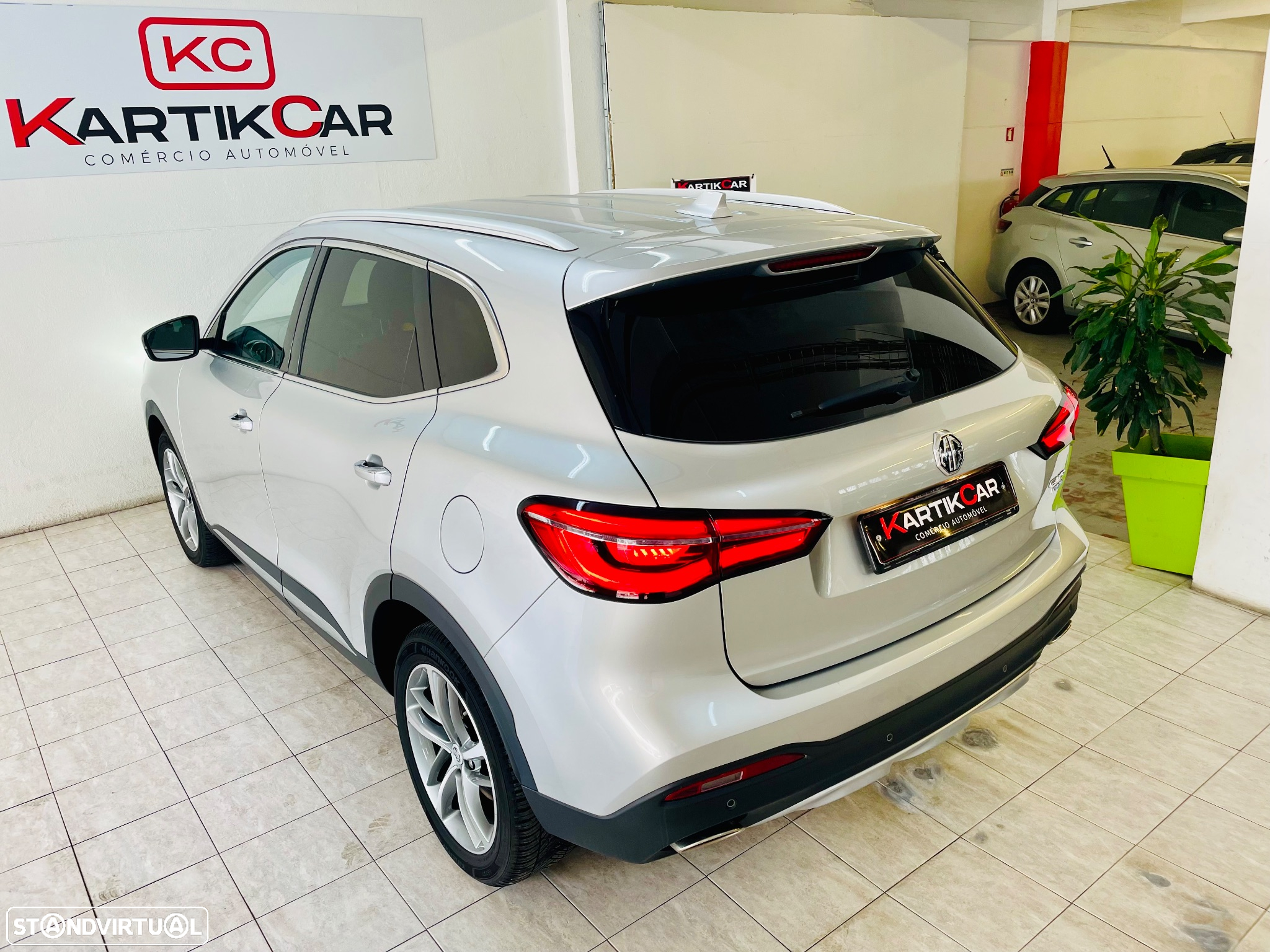 MG EHS 1.5 T-GDI Plug-in Hybrid Comfort - 13
