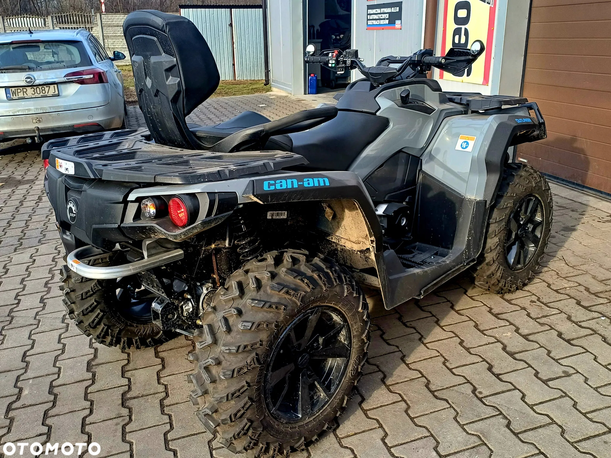Can-Am Outlander