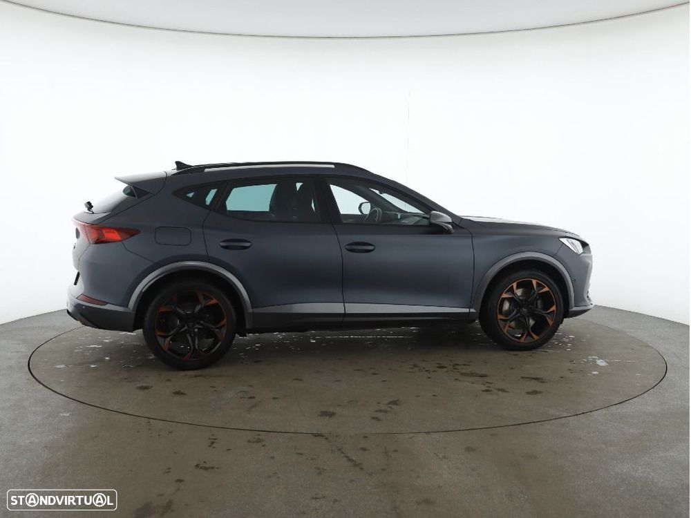 Cupra Formentor 1.4 e-Hybrid DSG VZ - 10