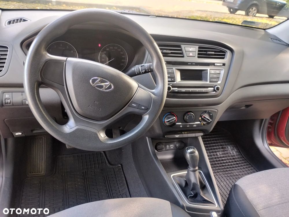 Hyundai i20 - 9
