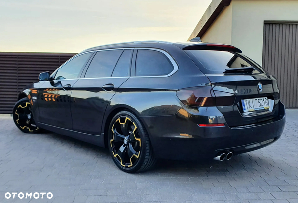 BMW Seria 5 525d xDrive