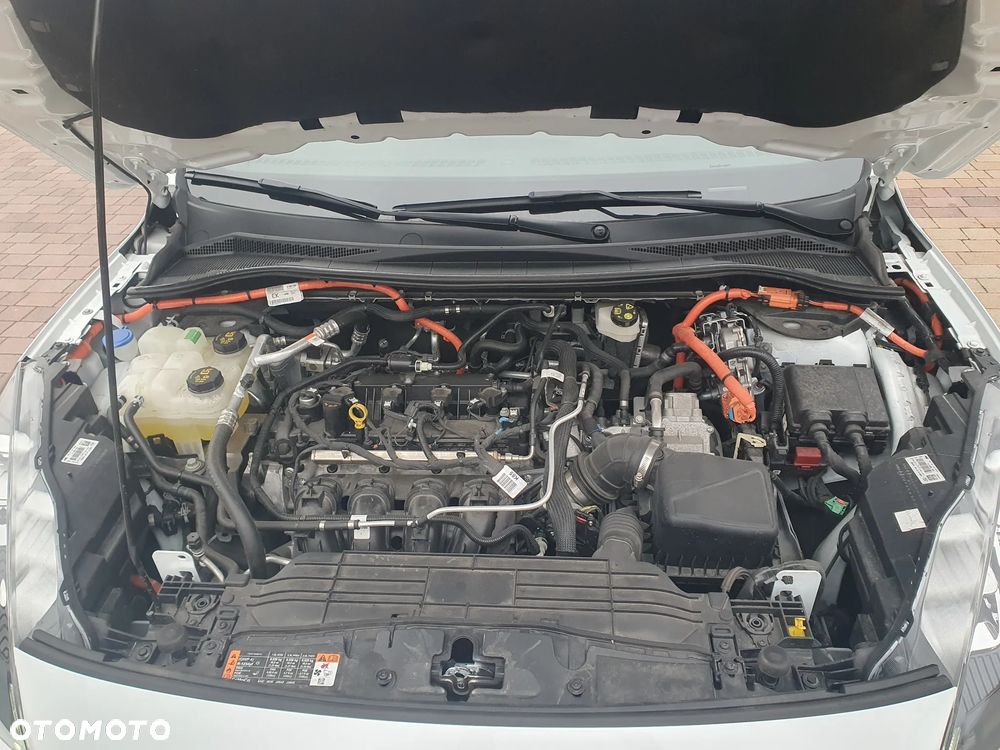 Ford Kuga 2.5P PHEV FWD ST-Line - 19