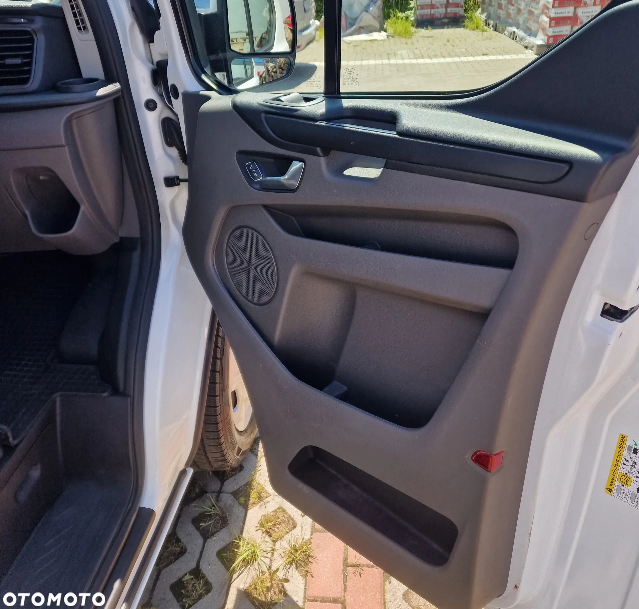 Ford Transit Custom 320 L2H1 Trend (bryg.) - 6
