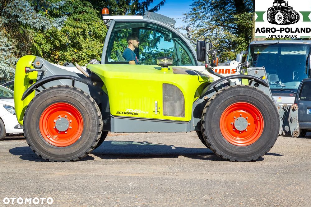 Claas SCORPION 7045 PLUS - 2013 ROK - ŁYŻKA - WIDŁY - 8