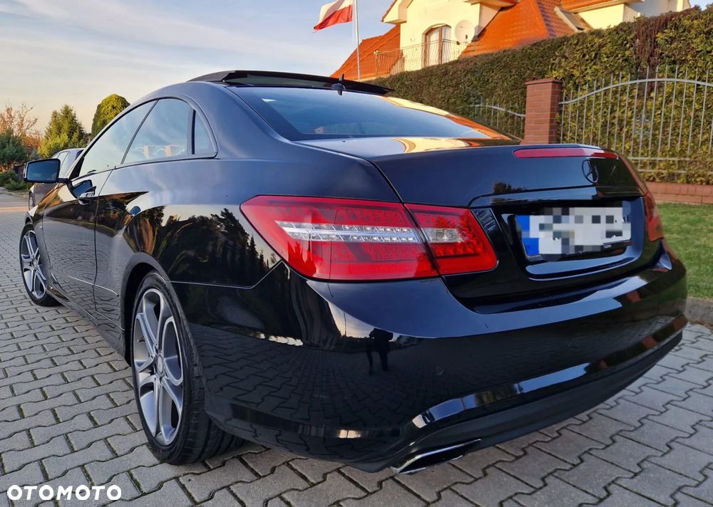 Mercedes-Benz Klasa E 350 CDI DPF Coupe BlueEFFICIENCY 7G-TRONIC Avantgarde - 3