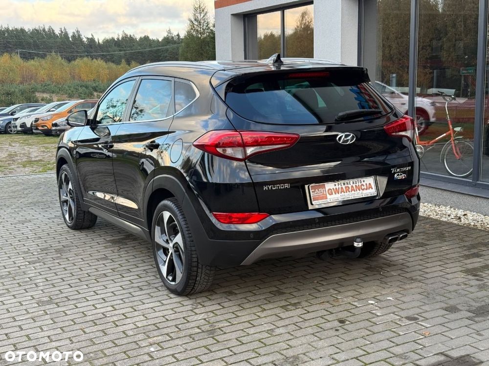 Hyundai Tucson - 12