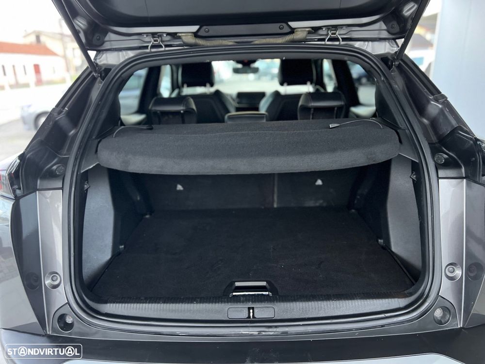 Peugeot 2008 1.5 BlueHDi GT - 26