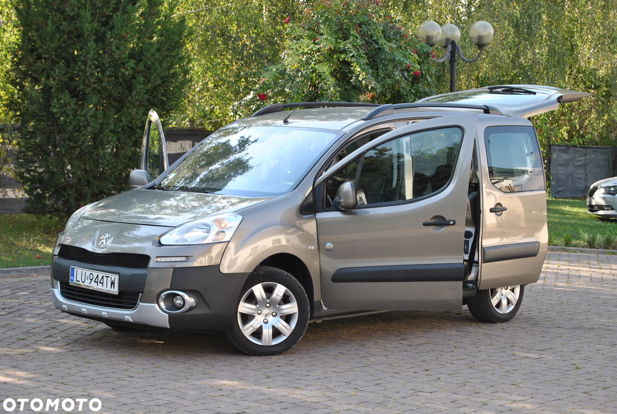 Peugeot Partner 1.6 HDi Outdoor - 17