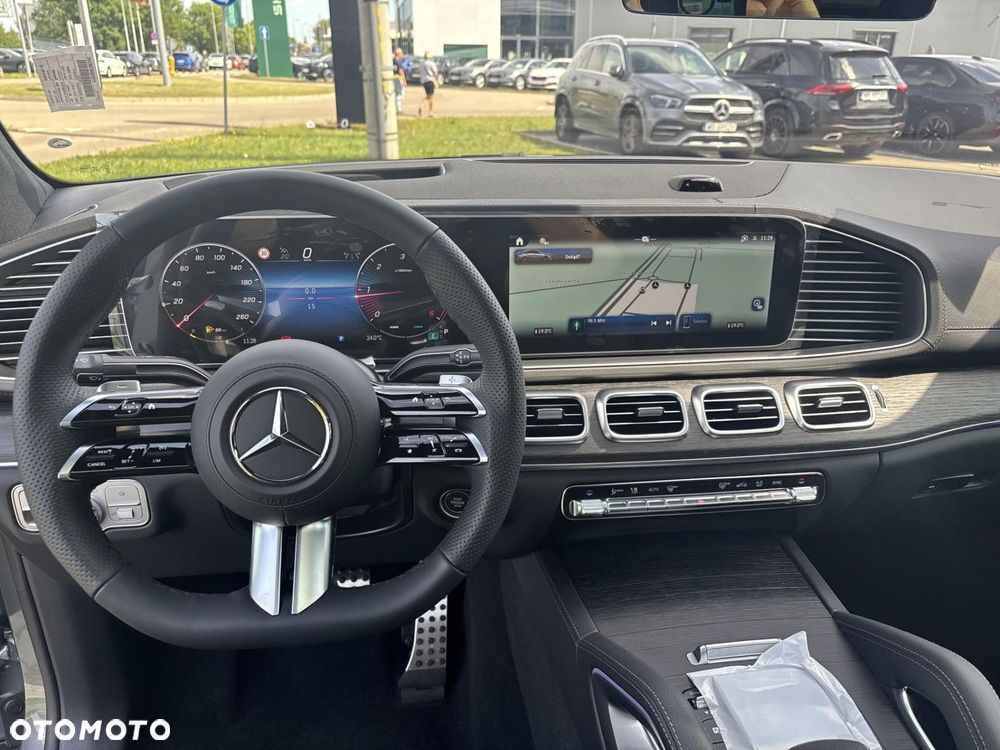 Mercedes-Benz GLE - 11