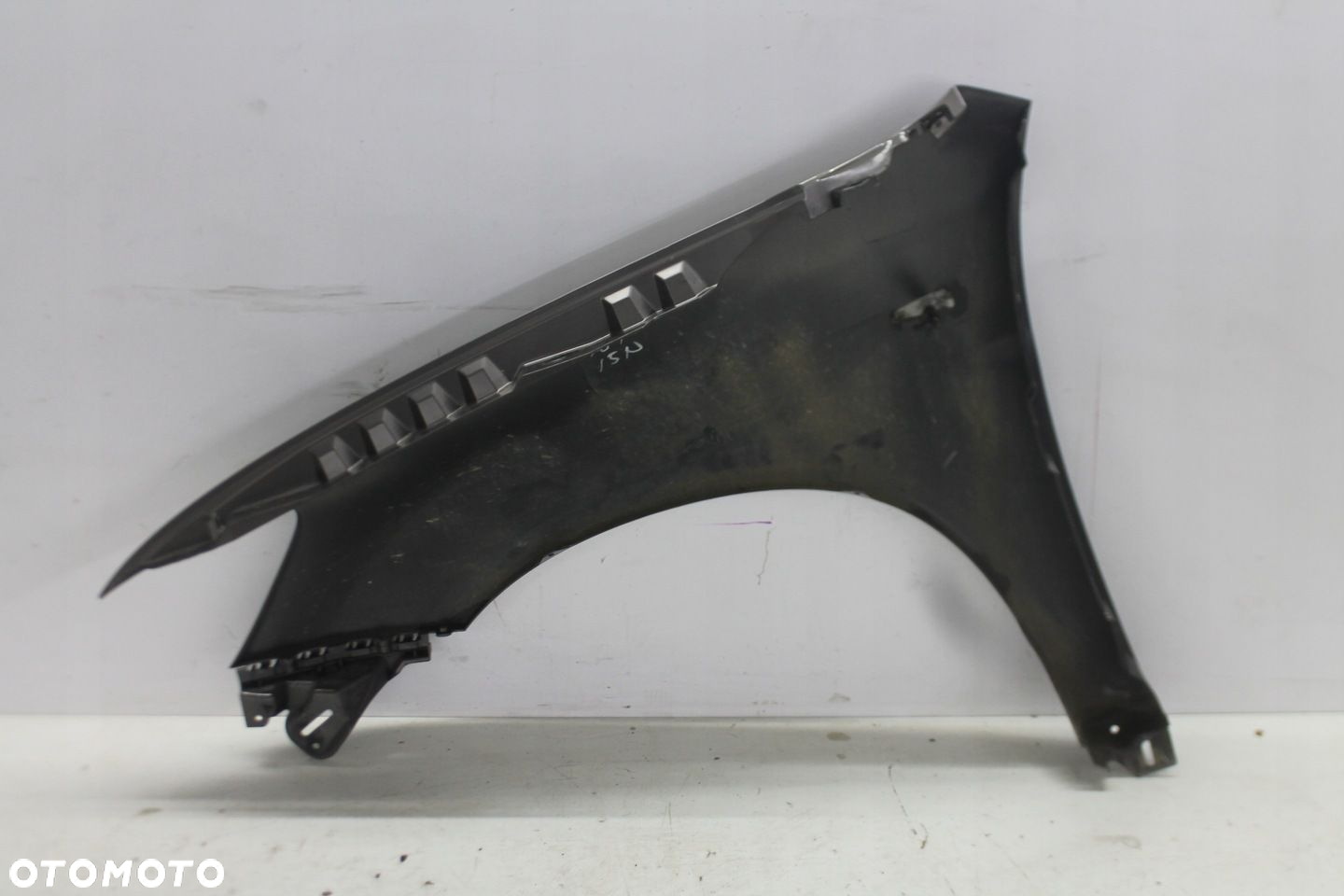 BŁOTNIK PRAWY PRZÓD PRZEDNI MITSUBISHI ASX KOL. C06 10- - 8