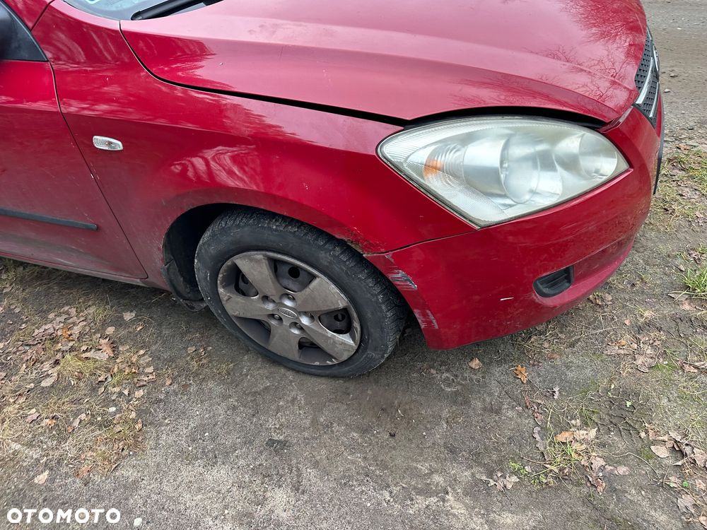 Kia Ceed 1.4 Comfort + - 4