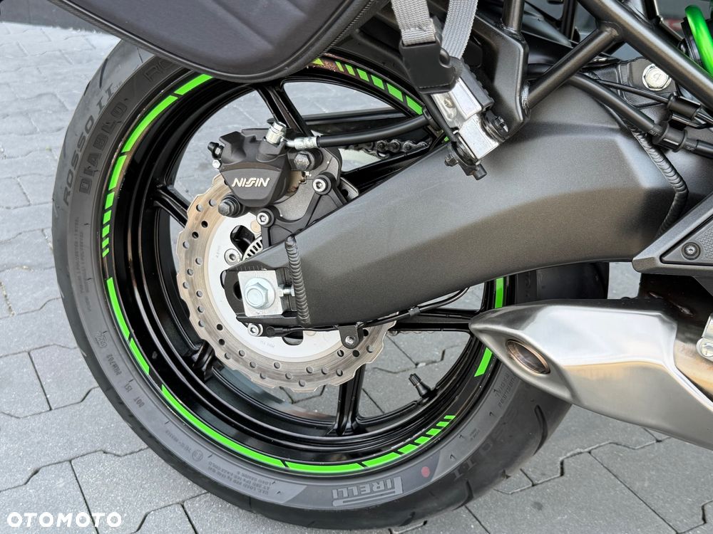 Kawasaki Versys 650 - 13