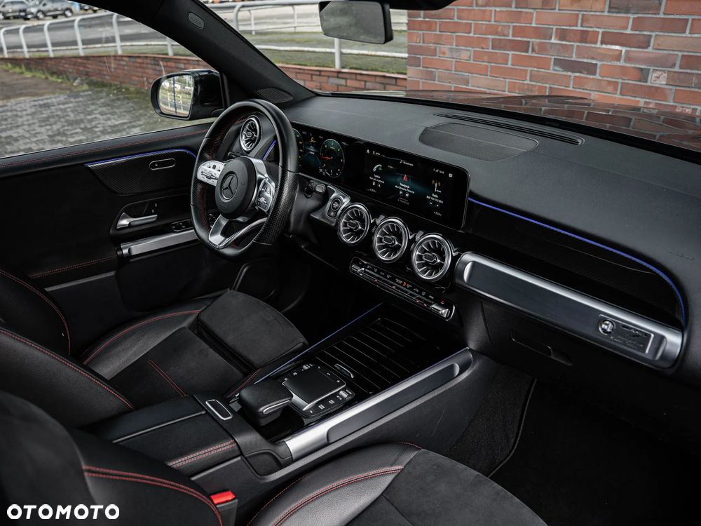 Mercedes-Benz GLB 200 d 8G-DCT Edition AMG Line - 23