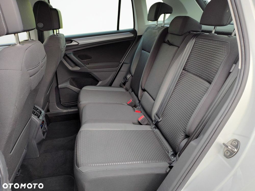 Volkswagen Tiguan 2.0 TDI SCR Elegance DSG - 21