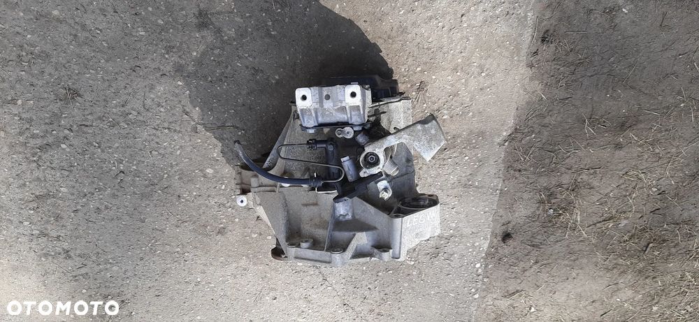 Volkswagen Skoda Seat Stan Bardzo dobry Skrzynia biegów LEG 1.4 16V - 4