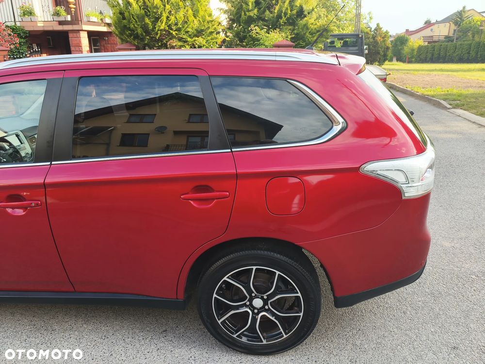 Mitsubishi Outlander 2.0 2WD CVT Diamant Edition - 21