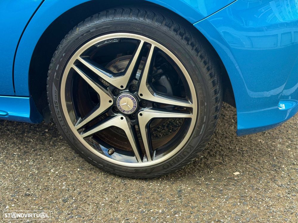 Mercedes-Benz A 180 CDI AMG Line - 13
