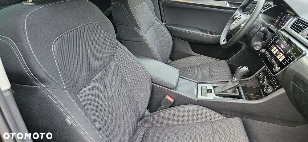 Skoda Superb 2.0 TSI Style DSG - 28