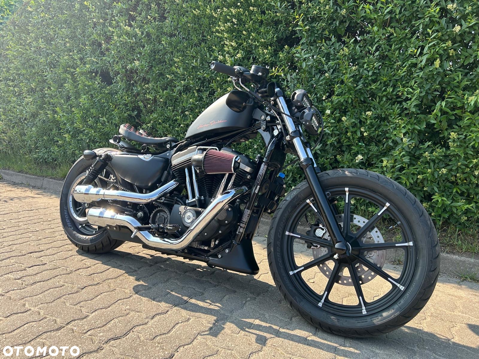 Harley-Davidson Sportster Iron 883 - 9