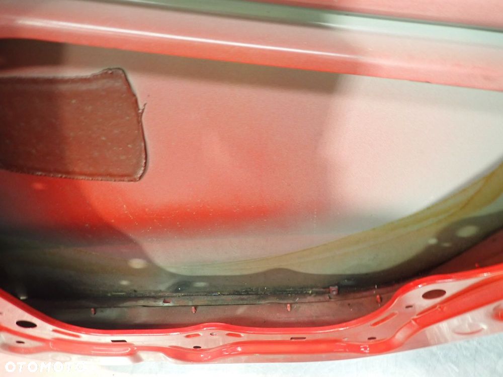 DRZWI PRAWY TYŁ HYUNDAI I30 III KOMBI JHR - 19