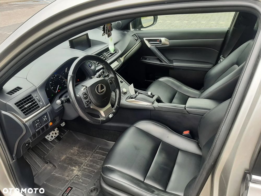 Lexus CT 200h Classic - 4