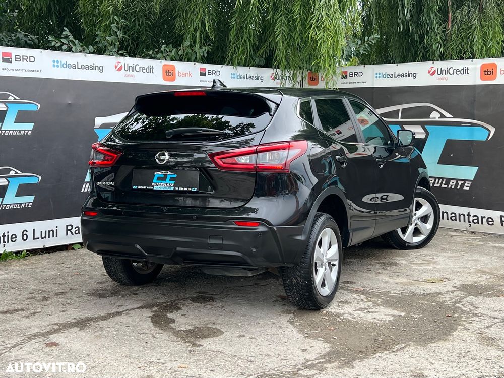Nissan Qashqai 1.7 dCi ALL-MODE 4x4i ACENTA - 4