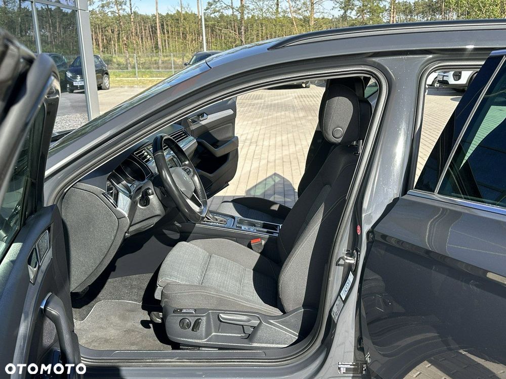 Volkswagen Passat Variant 2.0 TDI BMT Comfortline DSG - 11