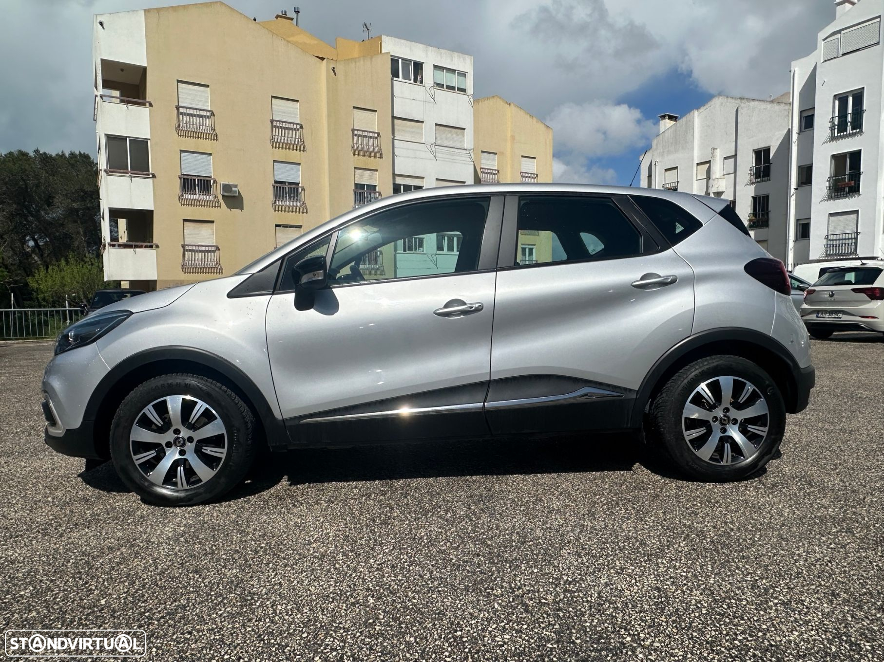Renault Captur 1.5 dCi Exclusive - 6