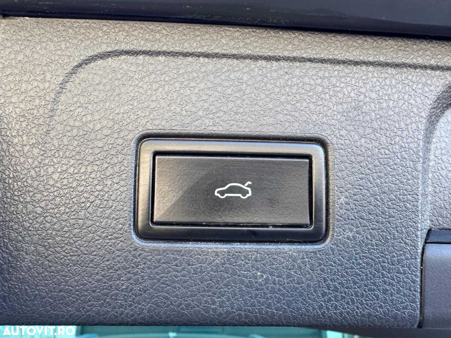 Volkswagen Passat - 18