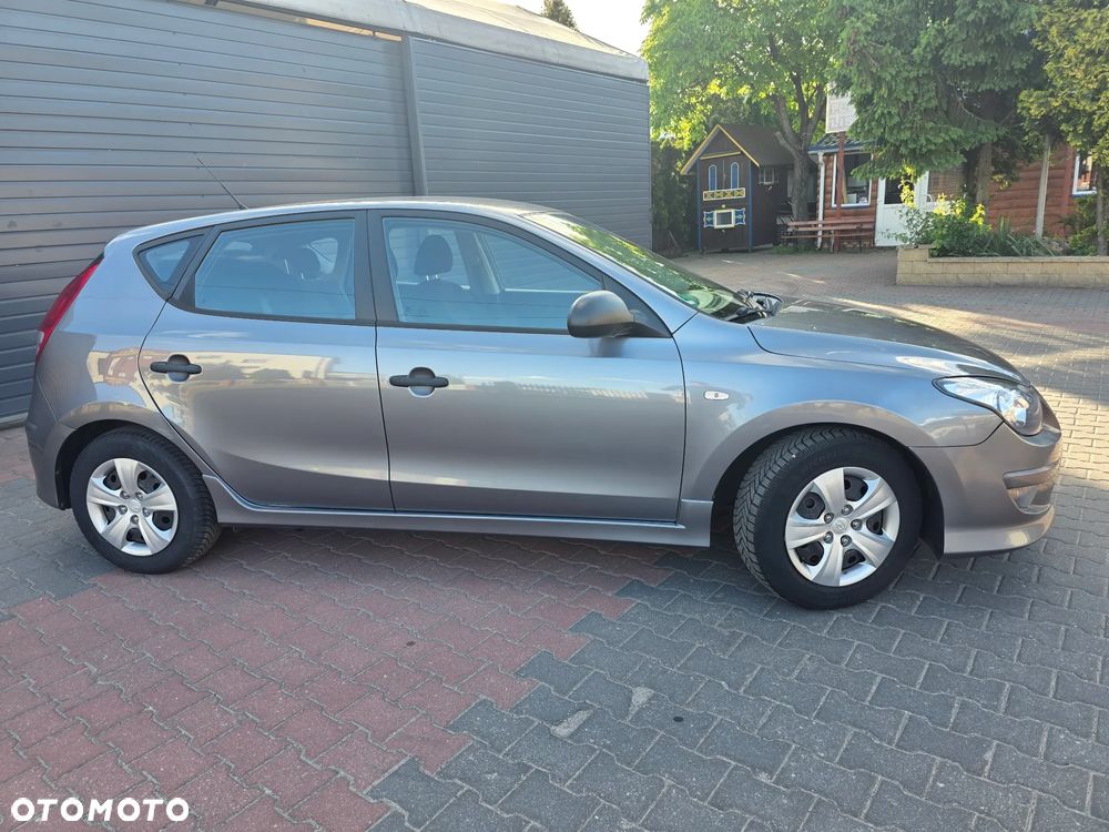 Hyundai i30 1.4 Classic - 4