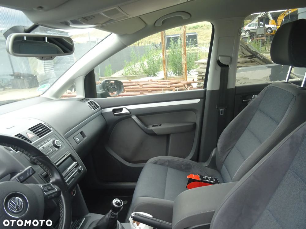 Vw Touran 2011 na części maska klapa zderzak błotnik drzwi - 6